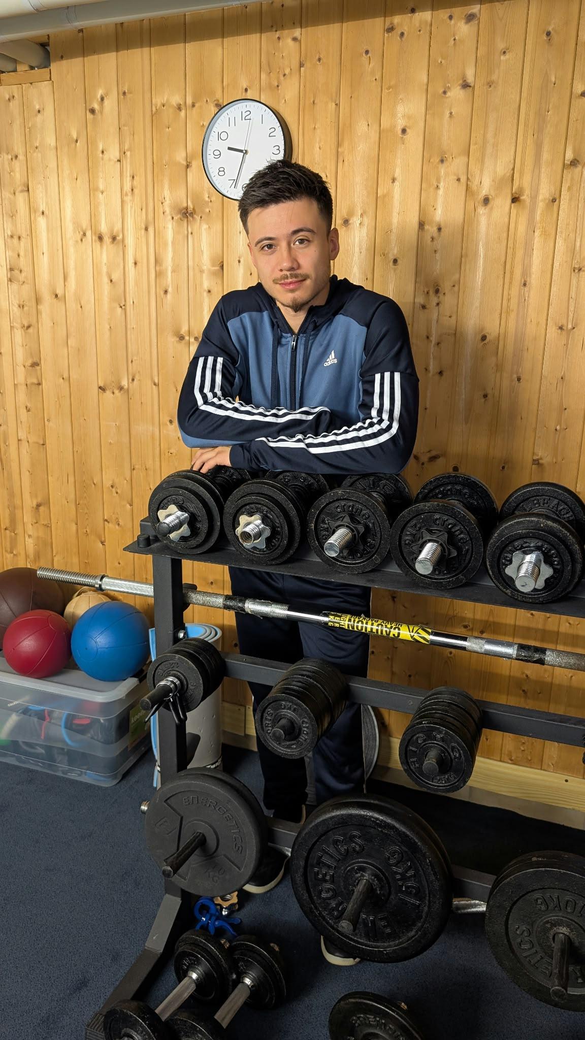 Ronald Zellner beim Personal Training im Studio